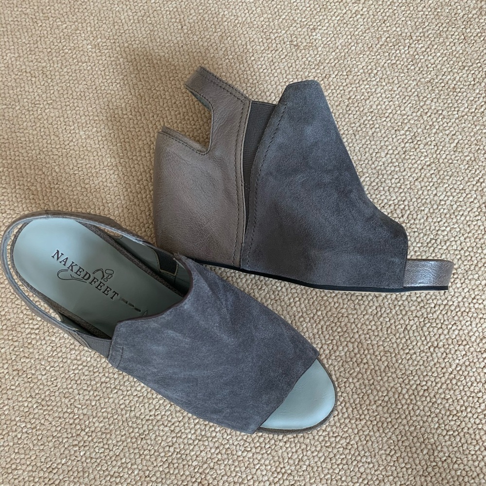 Naked Feet Gray Wedge Sandals with Modern Minimalist Design